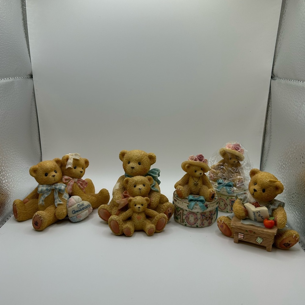 1 NOS & 4 USED VTG Avon Cherished Teddies figurines, 2 are MOM Covered Boxes